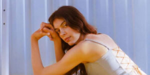 Julie Byrne returns with stunning single ‘Summer Glass’