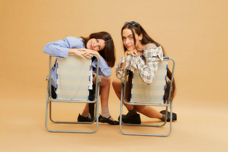 Read more about the article Hinds share empowering new single ‘Superstar’