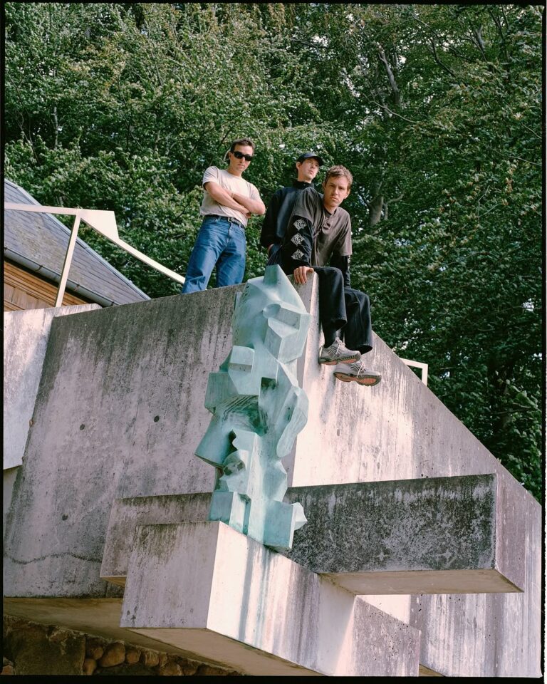 Read more about the article Lust For Youth & Croatian Amor unveil ‘Dummy’ featuring Purient