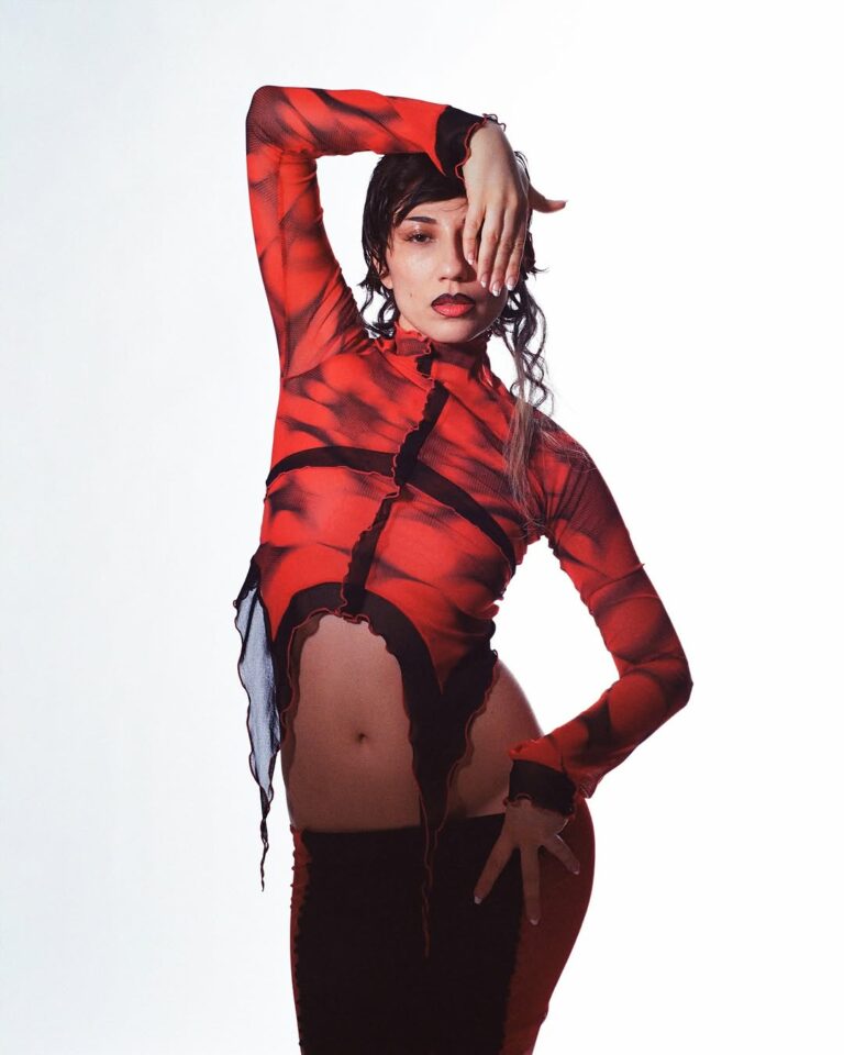 Read more about the article Tei Shi announces new album ‘Make believe I make believe’ and shares ‘Drop Dead’