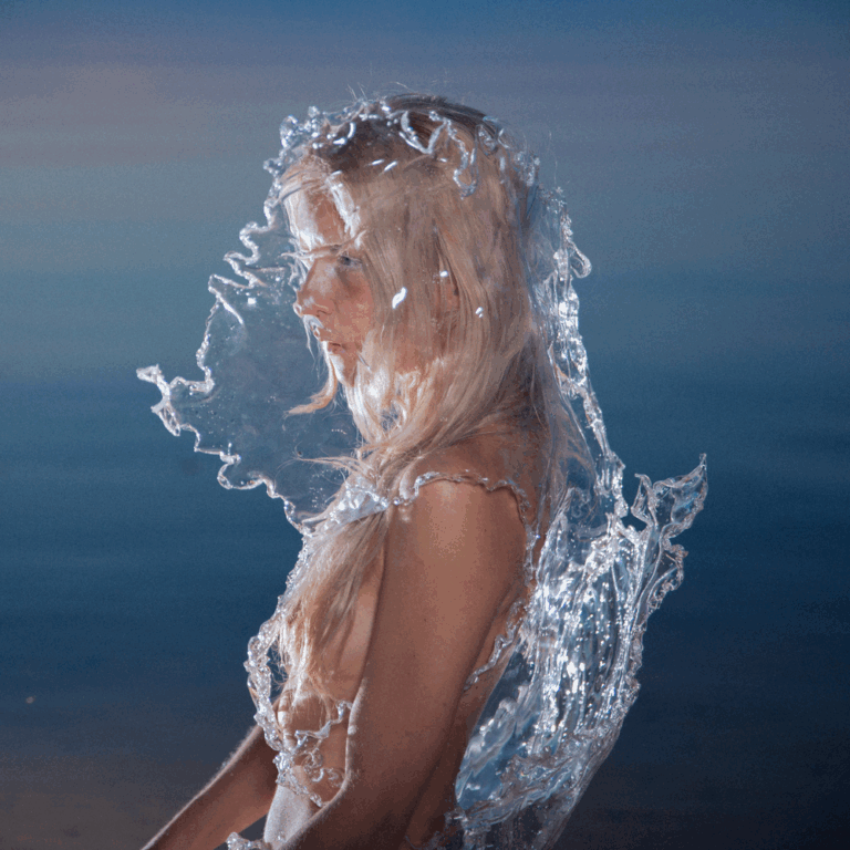 Read more about the article iamamiwhoami shares new song ‘STILL BLUE’