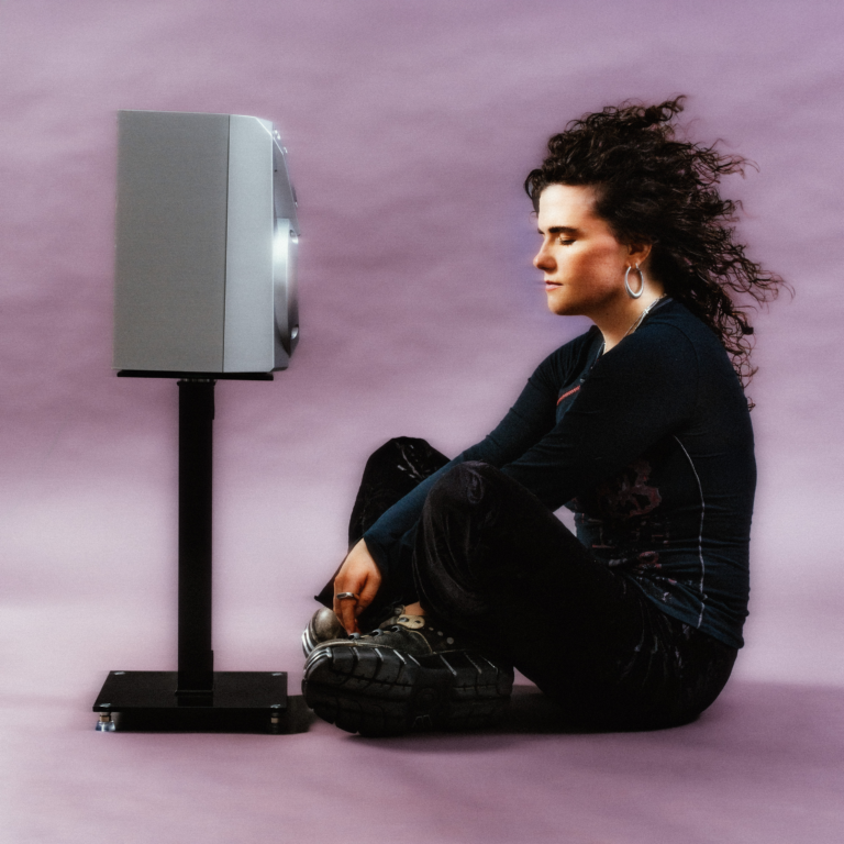 Read more about the article Georgia returns with electro banger ‘Wanna Play’