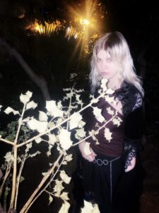 Read more about the article Antonia XM soundtracks the night on ‘Sleep’