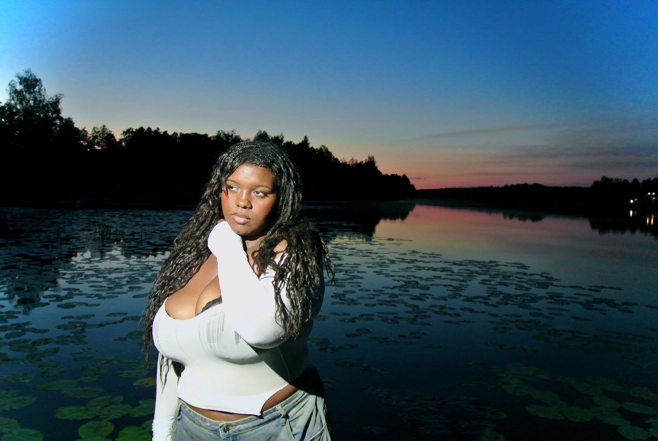 You are currently viewing waterbaby delivers dreamy new single ‘Beck N Call’