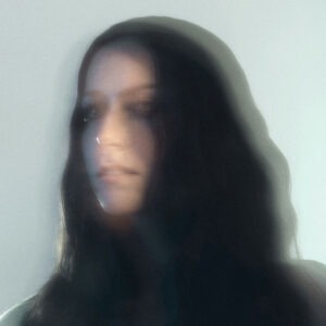 Read more about the article Iris Caltwait shares music video for ‘Alchemy (Living Is Not For The Heart)’