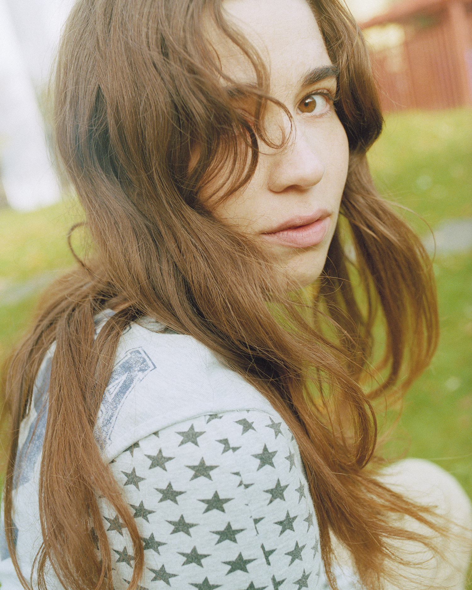 You are currently viewing Zoumer introduces ‘to the end’ ahead of new album