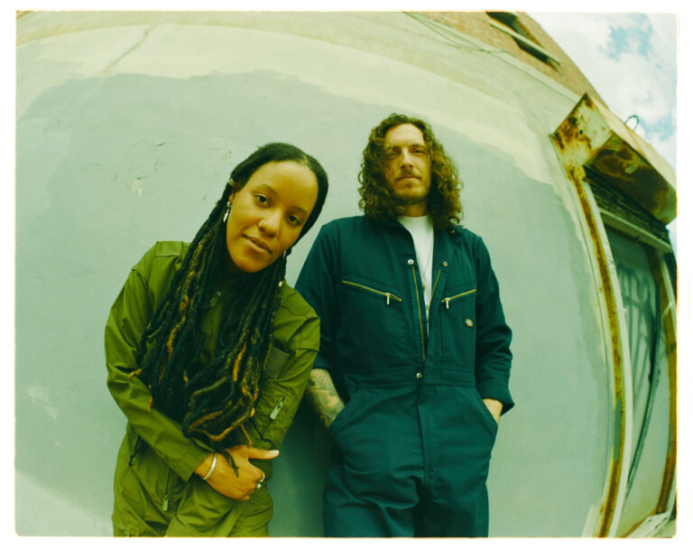 Read more about the article LANNDS share dreamy new single ‘Hold My Place’