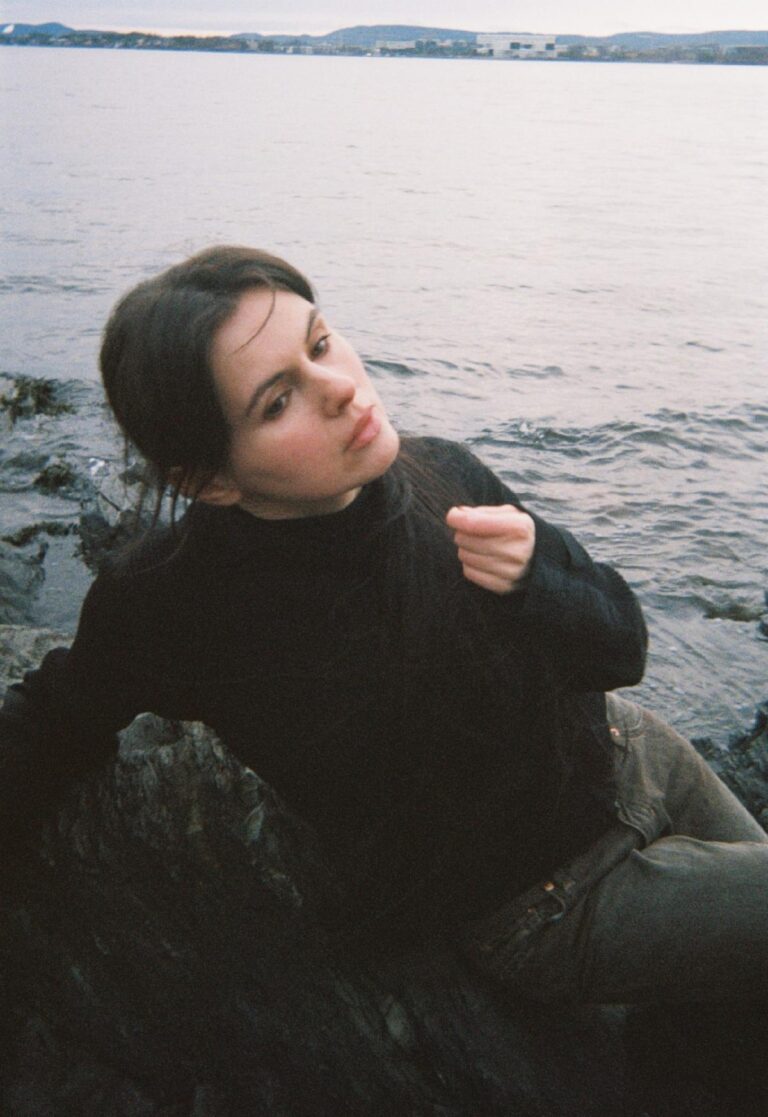 Read more about the article Zueva unveils new single ‘So Far’