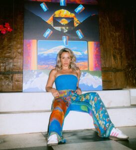 Read more about the article TĀLĀ returns with new single ‘I Need It’