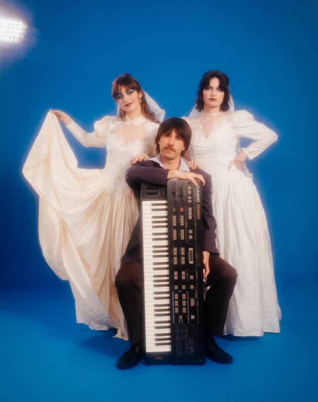 You are currently viewing GiGi Girls invite John Moods on new single ‘L’Anima’