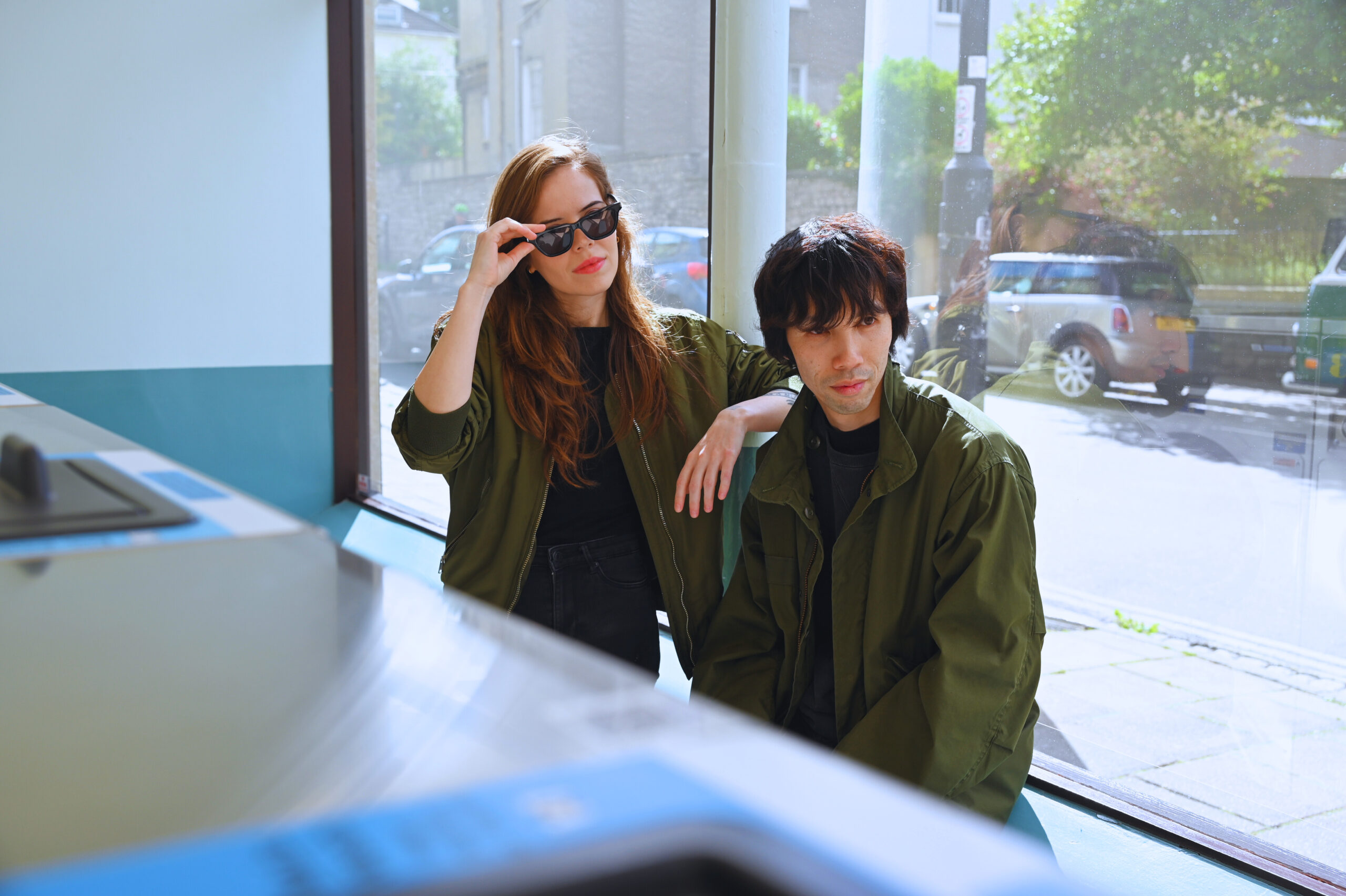 You are currently viewing bookend unveil new single ‘vinyl on the wall’