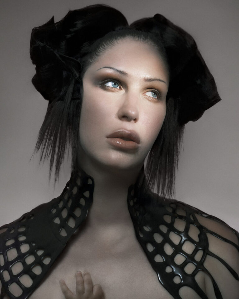 Read more about the article Eartheater shares stunning new single ‘Crown Jewel’