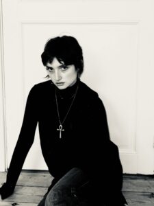 Read more about the article NINON shares new single ‘Family Dinner’ and announces debut album