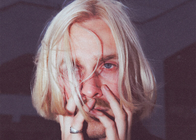 Read more about the article Dolphin Love returns with new single ‘WILL YOU EVER LET ME KNOW’