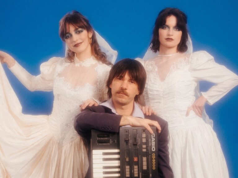 Read more about the article GiGi Girls announce remix album and share ‘L’Anima (Luigi Lazzaro Remix)’